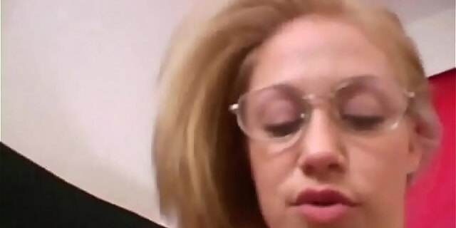 amateur,babes,blonde,glasses,handjob,pov,striptease,teen,uncensored,wanking