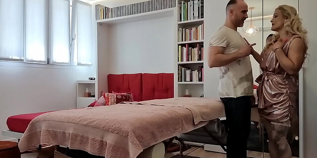 big tits,blonde,boobs,bus,cum,handjob,homemade,italian,lingerie,long hair,massage,milf,pantyhose,shaved,shaved pussy,tease,wet pussy