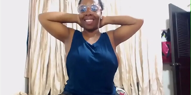 big tits,boobs,brunette,busty,ebony,muscle