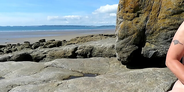 amateur,beach,homemade,housewife,naughty,outdoor,real