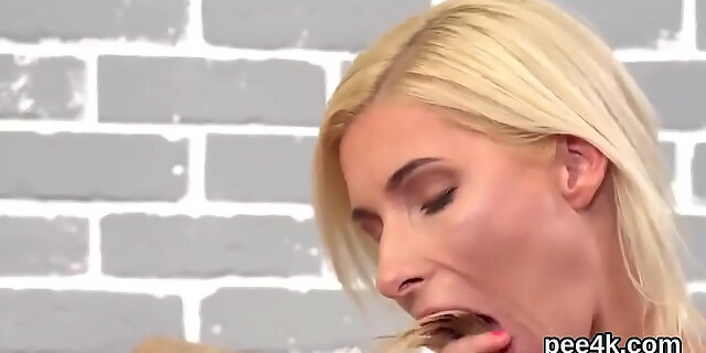 blowjob,fetish,hardcore,molten,pissing,squirting,teen