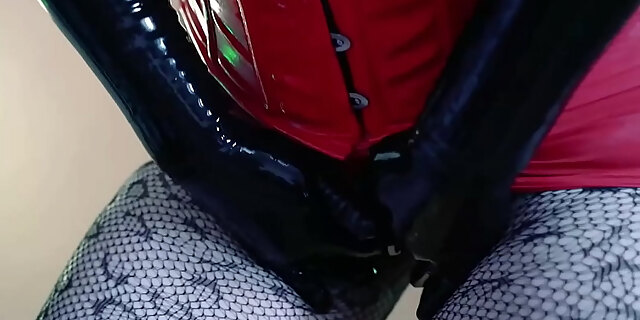 ass,bdsm,curvy,domination,fetish,kinky,latex,milf,mistress,model,role-play,rubber,tease