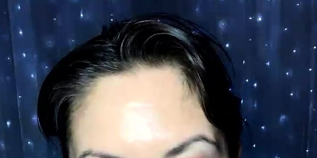 amateur,bbw,boobs,brunette,milf,softcore,solo,webcam