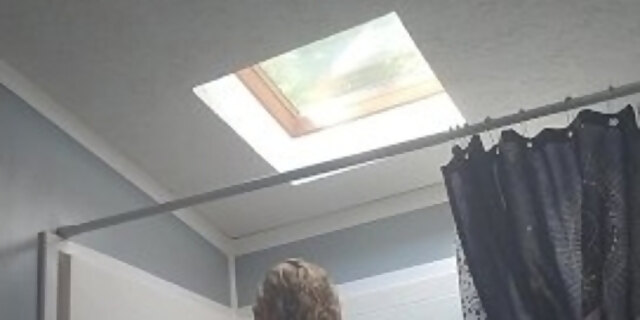 amateur,babes,bbw,big ass,blonde,shower,solo