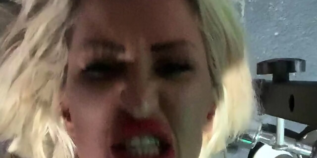 amateur,big ass,blonde,blowjob,boobs,busty,milf,pov