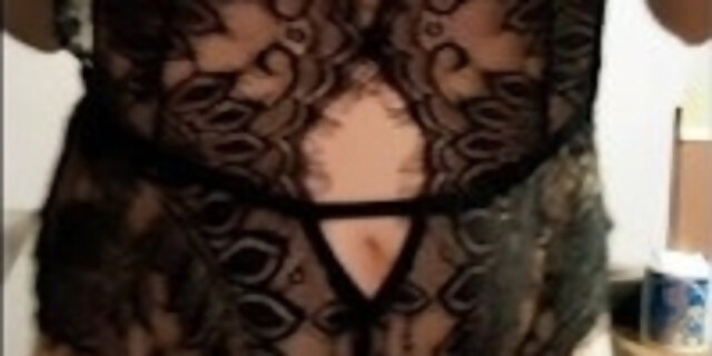 amateur,babes,brunette,celebrity,lingerie,molten,petite,pretty,reality,small tits,solo