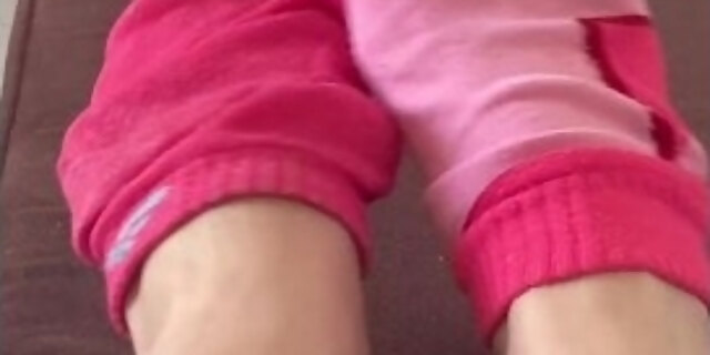 amateur,asian,babysitter,british,feet,fisting,latin,solo