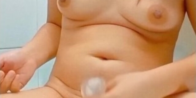 amateur,asian,cumshot,dirty,hd,milf,mom,public,reality,solo,talk