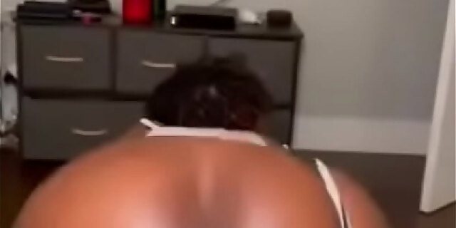 pussy,sex,shaved,shaved pussy,small tits,solo