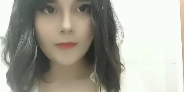 beautiful girl,boobs,indian,juicy