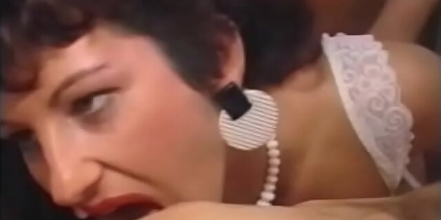 blowjob,boobs,brunette,european,facial,french,lingerie,natural tits,nylon,riding,threesome