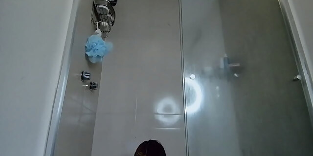 amateur teen,ass,big ass,big tits,boobs,cum,natural tits,pussy,shaved,shaved pussy,shower