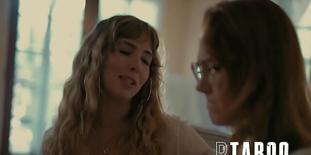 amateur,big ass,blowjob,blowjobs,cowgirl,doggystyle,lesbian,petite,pov,real,reality,small tits,teen,threesome