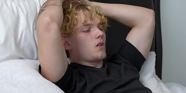 big tits,blowjob,brunette,familystrokes,fingering,glasses,masturbation,natural tits,nerdy,pussy,teen