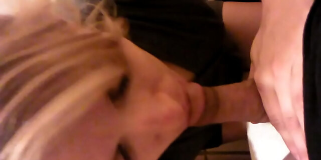 bathroom,blowjob,motel