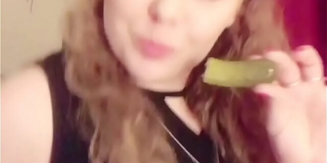 amateur,bbw,blonde,cougar,girlfriend,long hair,milf,mom