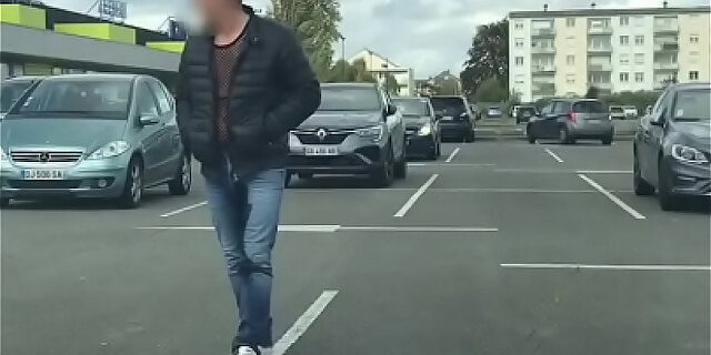 humiliation,jeans,pissing,public