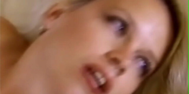 anal,blonde,cougar,cuckold,cumshots,housewife,milf,swingers,threesome