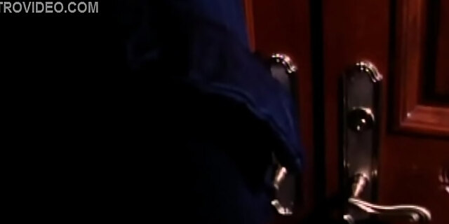 blonde,boobs,bus,nude,shower