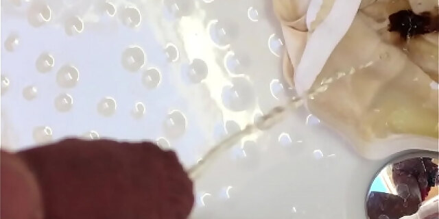 cumshot,dirty,pissing