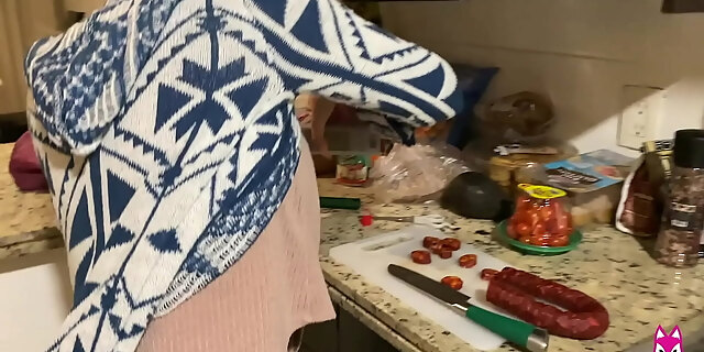 amateur,anal,babes,big cock,big tits,blonde,blowjob,boobs,couple,cumshot,facial,kitchen,outdoor,pov,public,quickie,reality,sex,squirt,squirting